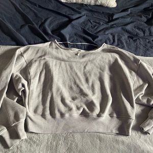 Free People Slouchy Relaxed Cropped Sweatshirt (Large)